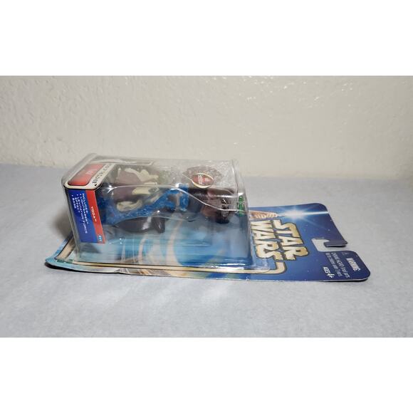 Star Wars Attack Of The Clones Yoda Jedi Master 2" Action Figure (Hasbro, 2002) - Picture 6 of 8